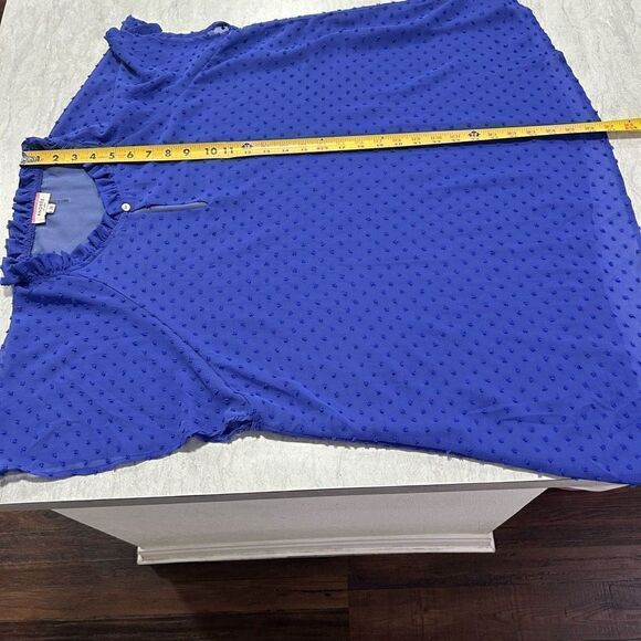 Andree By Unit Women’s Purple Swiss Dot Key Hole Ruffle Top Plus Size 2X - Picture 12 of 14